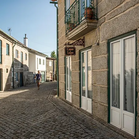 Casas Do Lupo בית הארחה נלאס